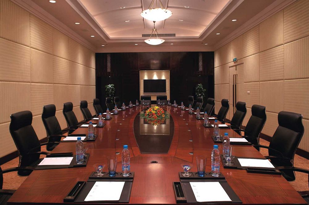 WYNDHAM GRAND PLAZA ROYALE NINGBO in Ningbo