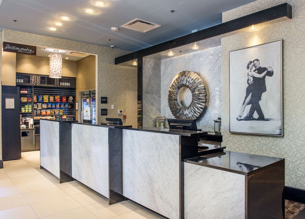 HILTON GARDEN INN RALEIGH/CRABTREE VALLEY, NC in Raleigh, Nc