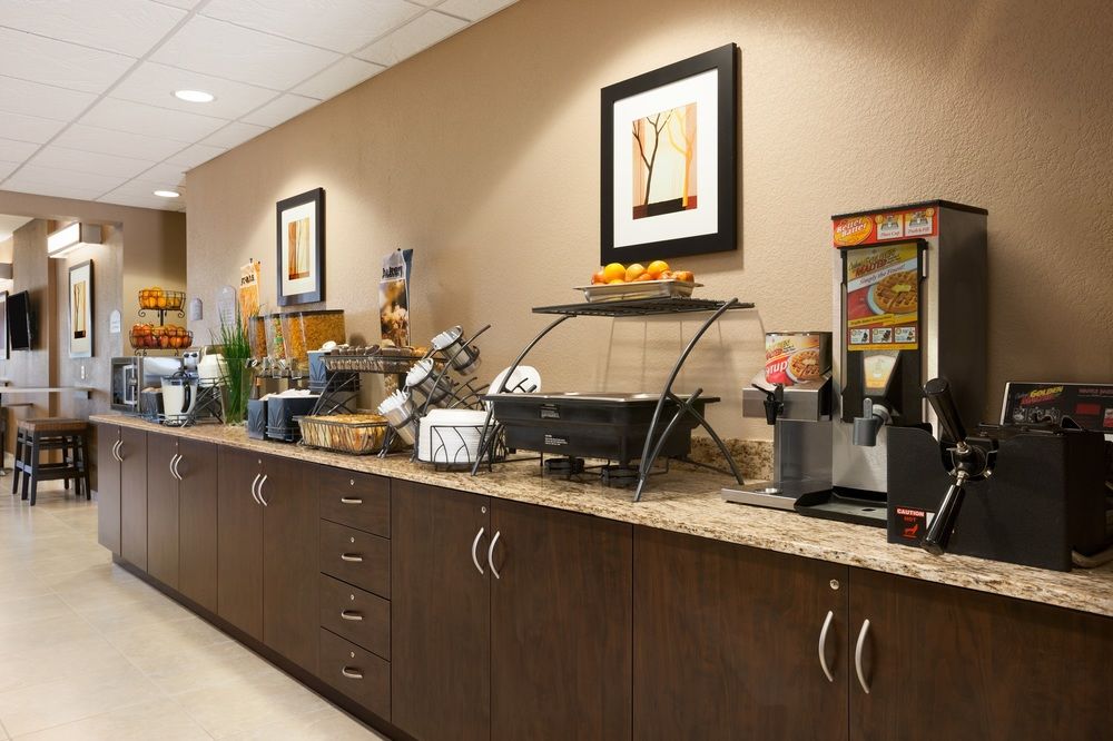 MICROTEL INN & SUITES BY WYNDHAM GONZALES in Gonzales, Tx