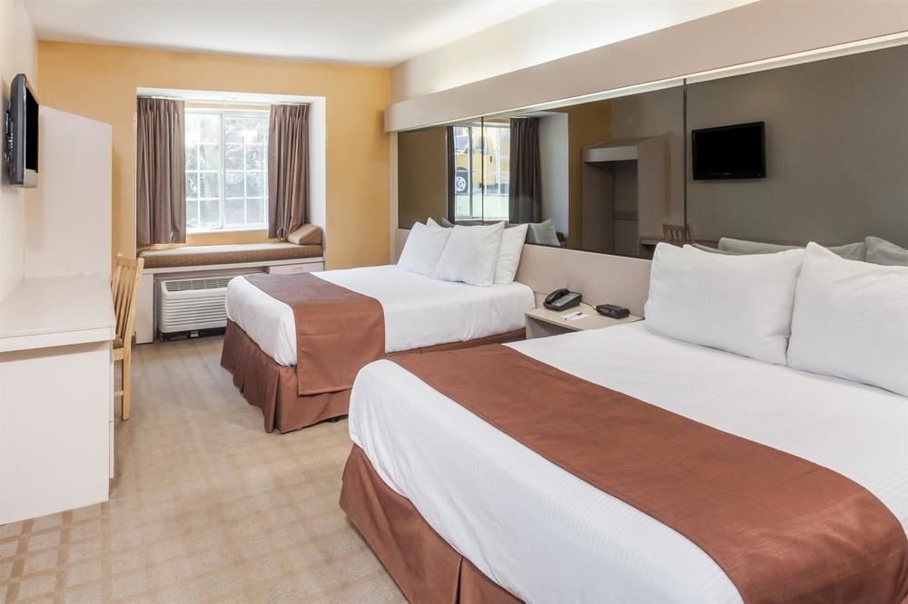 MICROTEL INN & SUITES BY WYNDHAM NASHVILLE in Nashville,Tn