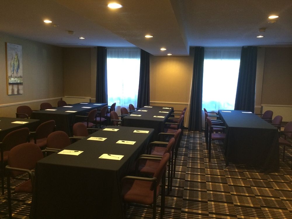 DOUBLETREE BY HILTON ST. JOHN'S HABOURVIEW in Saint John ` S