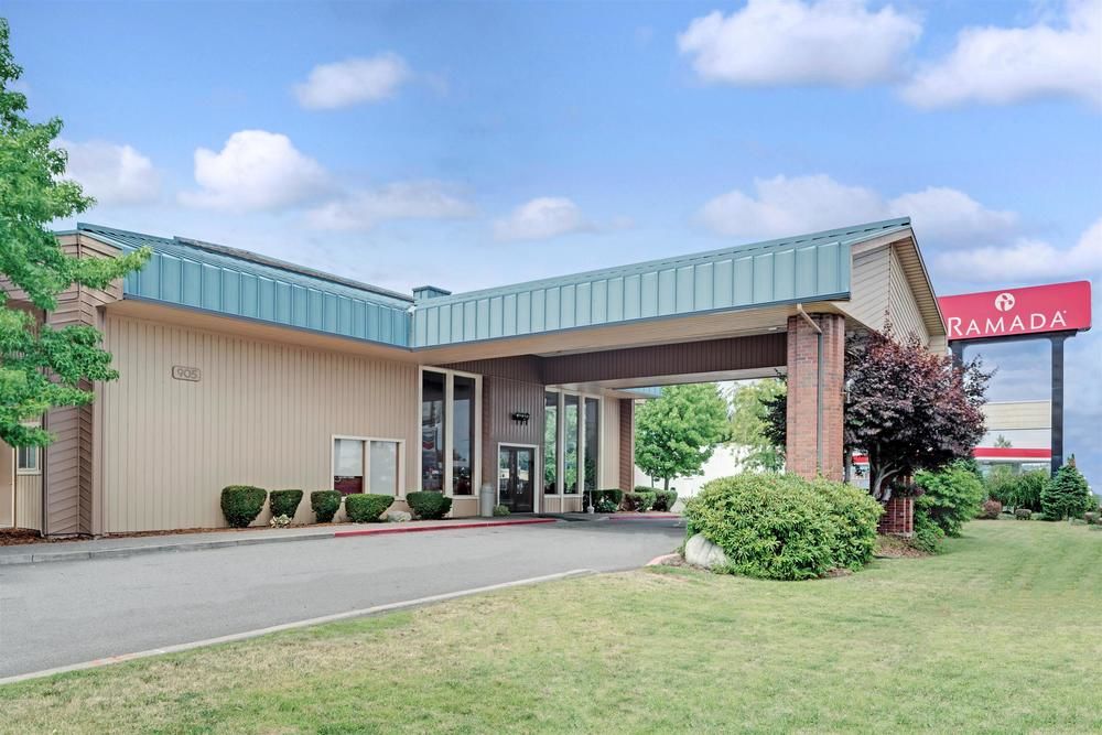 RAMADA BY WYNDHAM SPOKANE VALLEY in Spokane Valley, Wa