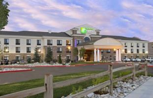 Holiday Inn Express and Suites Colorado Springs Fi in Colorado Springs