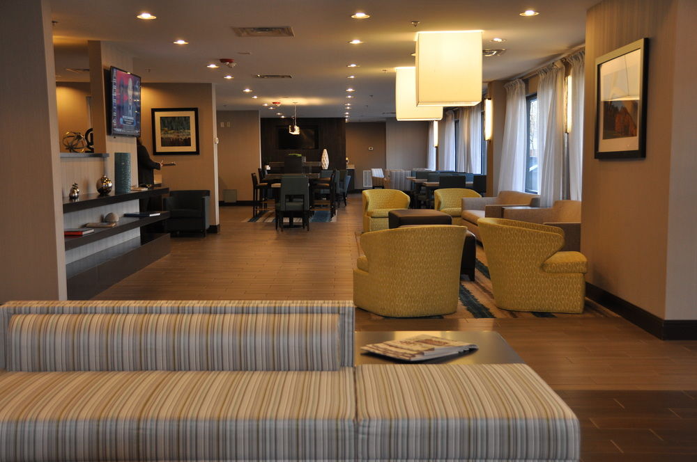 HOLIDAY INN EXPRESS BRENTWOOD SOUTH COOL SPRINGS in Brentwood, Tn