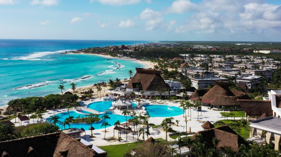 BAHIA PRINCIPE GRAND TULUM in AKUMAL
