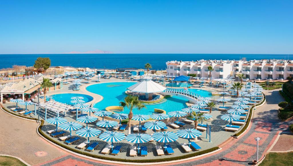 DREAMS BEACH RESORT in Sharm-El-Sheikh