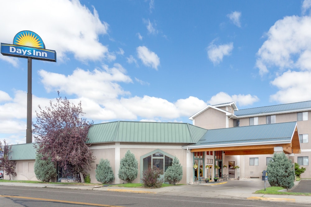 Wingate by Wyndham Butte City Center I-15/I-90 in Butte, Mt