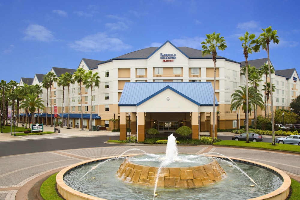 FAIRFIELD INN & SUITES ORLANDO LAKE BUENA VISTA IN THE MARRIOTT VILLAGE in Orlando
