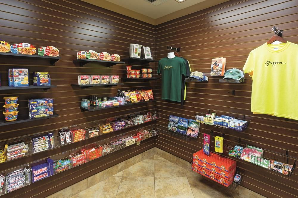 LA QUINTA INN & SUITES BY WYNDHAM EUGENE in Eugene, Or