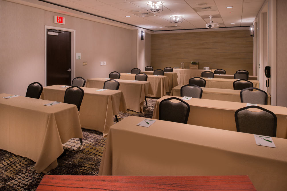 DOUBLETREE BY HILTON RALEIGH CRABTREE VALLEY in Raleigh, Nc