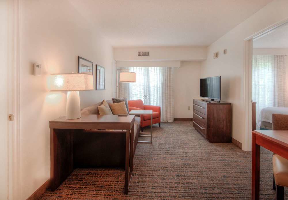 RESIDENCE INN BY MARRIOTT RALEIGH CRABTREE in Raleigh, Nc