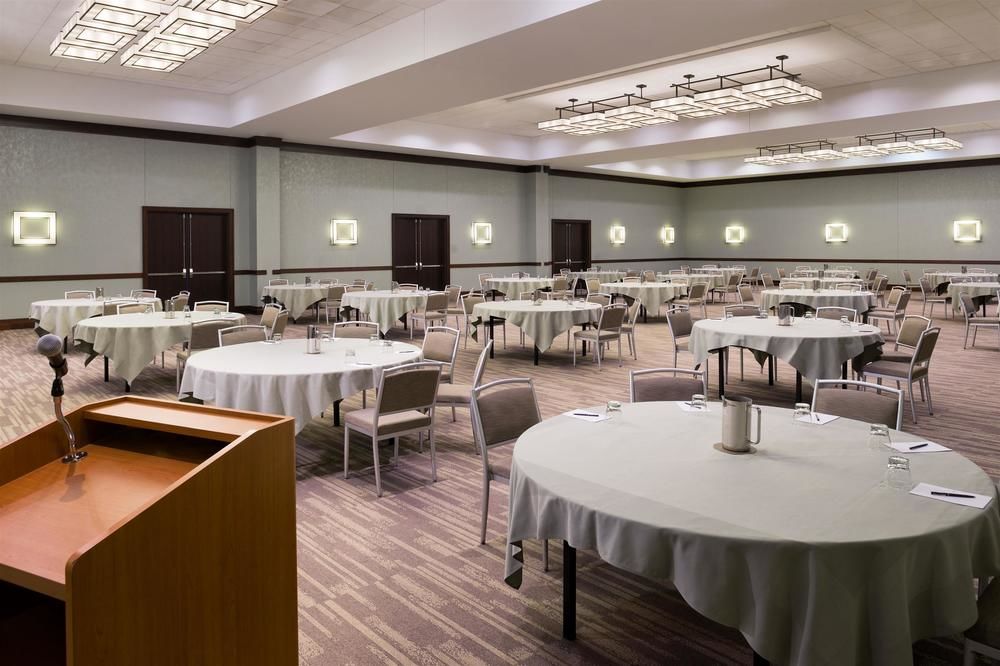 THE WESTIN EDINA GALLERIA in Minneapolis / St. Paul