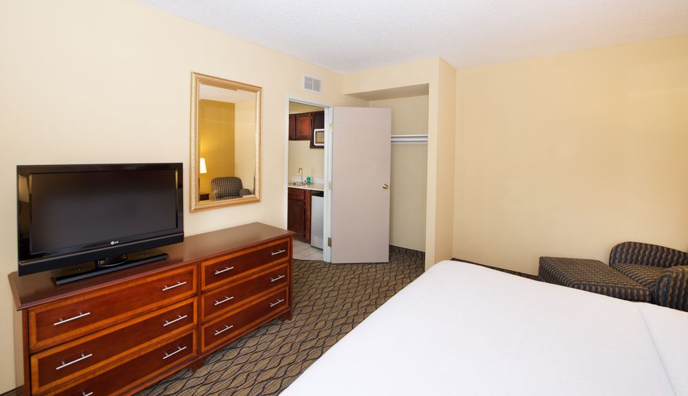 Holiday Inn and Suites Chicago Downtown in Chicago