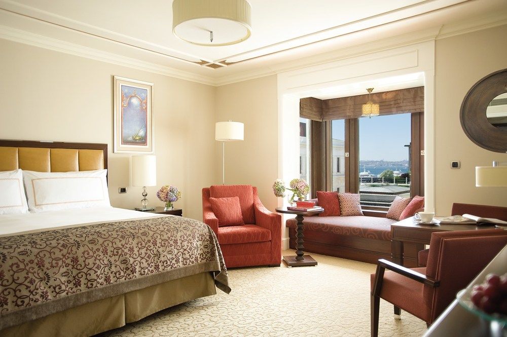 FOUR SEASONS BOSPHORUS in ISTANBUL