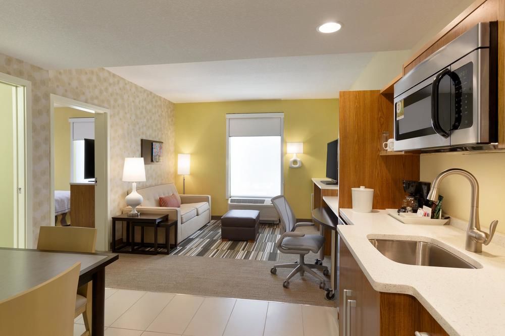 Home2 Suites by Hilton Gainesville Medical Center in Gainesville, Fl