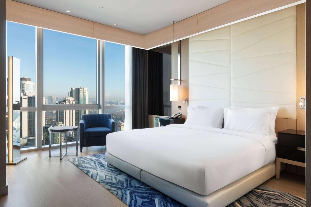 WYNDHAM GRAND ISTANBUL LEVENT HOTEL & CONFERENCE CENTER in Istanbul
