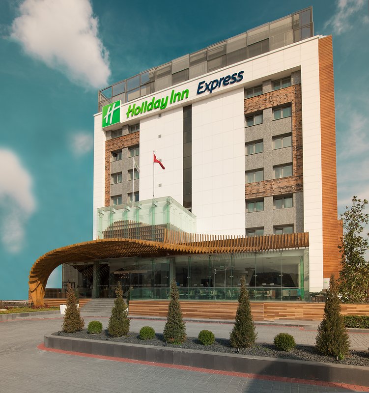 HOLIDAY INN EXPRESS ISTANBUL AIRPORT in Istanbul