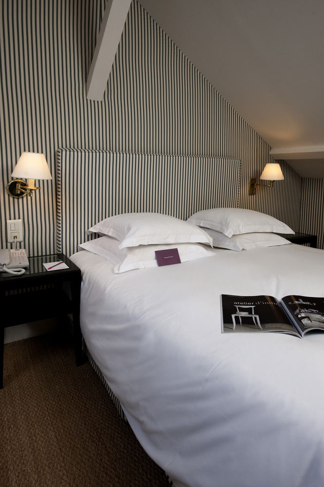 Le Belgrand Hotel Paris Champs Elysees, Tapestry Collection by Hilton in Paris