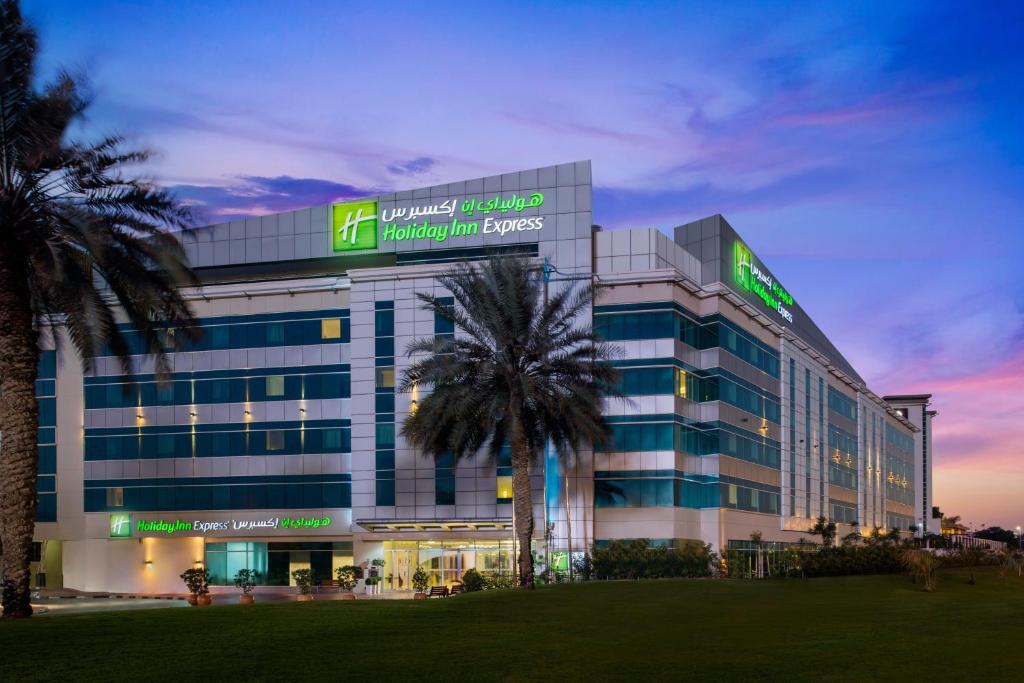 Holiday Inn Express Dubai Airport by IHG in Dubai