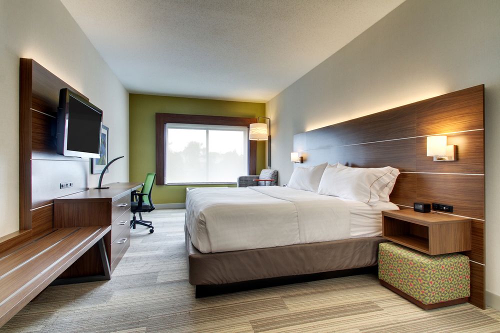Holiday Inn Express & Suites Aurora - Naperville by IHG in Aurora, Il
