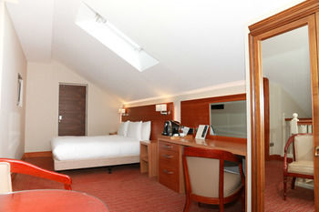 100 Queen's Gate Hotel London, Curio Collection by Hilton in LONDON