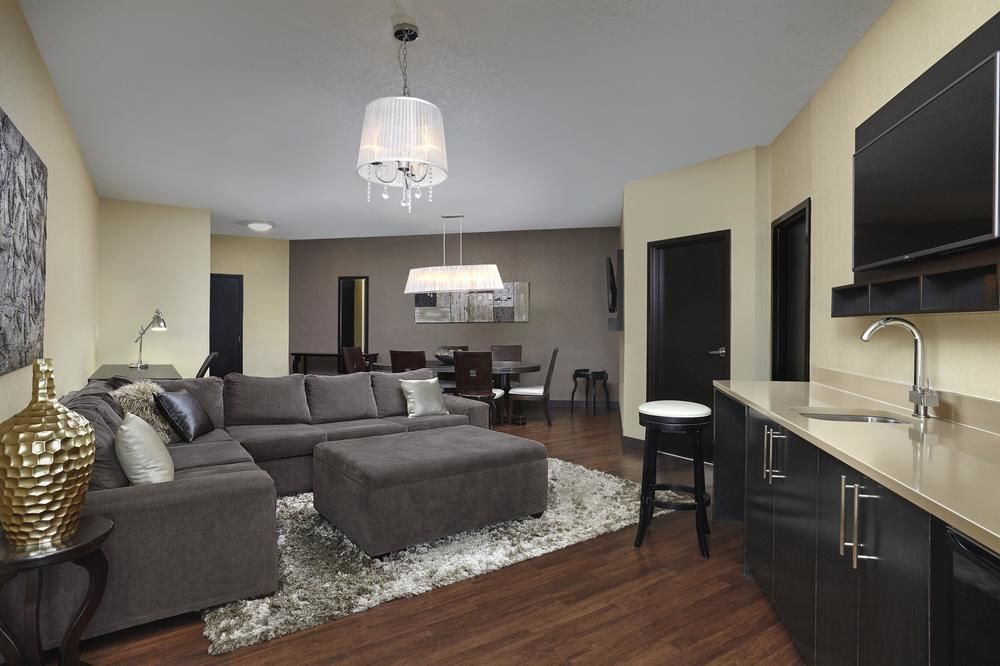 FOUR POINTS BY SHERATON HOTEL  SUITES CALGARY WEST in Calgary