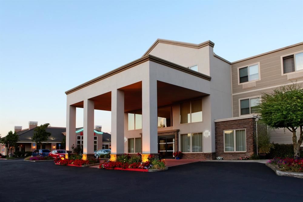 FOUR POINTS BY SHERATON PORTLAND EAST in Portland, Or