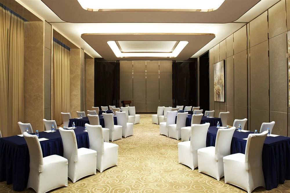 FOUR POINTS BY SHERATON LANGFANG, GUAN in Langfang
