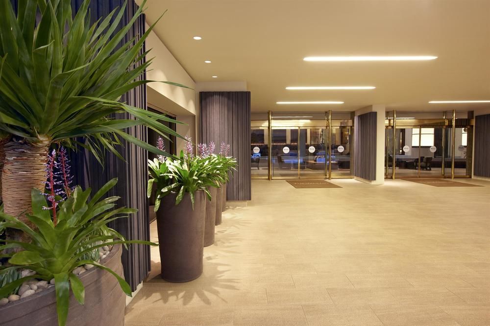 THE WESTIN BONAVENTURE HOTEL  SUITES, LOS ANGELES in Los Angeles, Ca