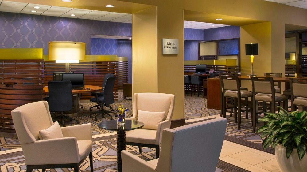 SHERATON HOUSTON BROOKHOLLOW HOTEL in Houston, Tx