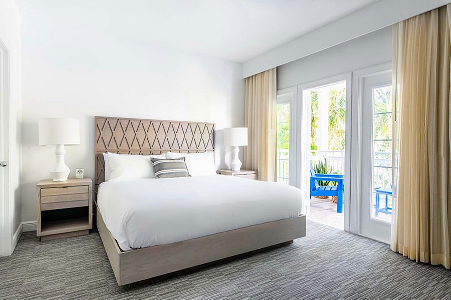PARROT KEY HOTEL & VILLAS