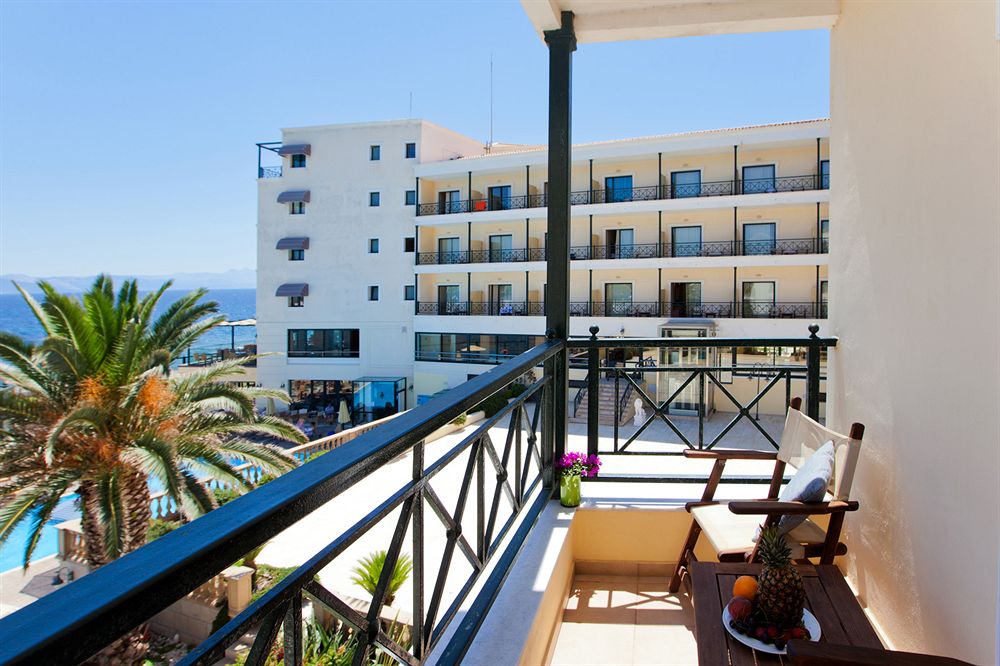 RAMADA BY WYNDHAM ATTICA RIVIERA in Nea Makri