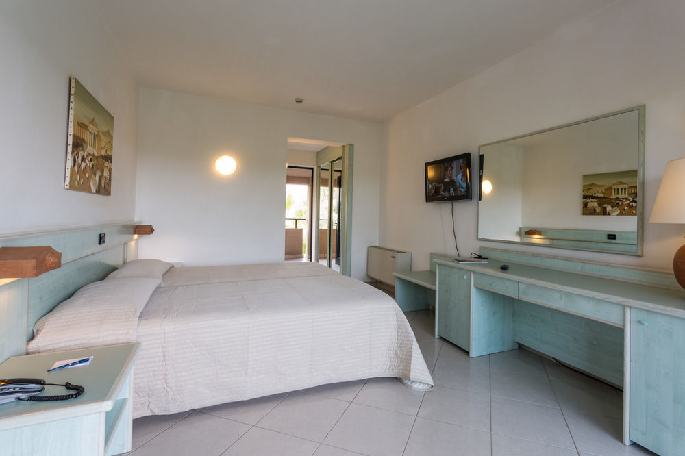 Grand Palladium Sicilia Resort & Spa in CAMPOFELICE DI ROCCELLA