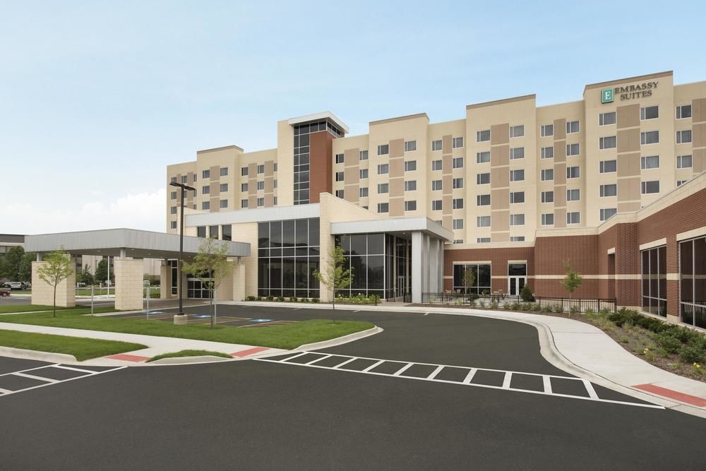 Embassy Suites by Hilton Chicago Naperville in Napervill, Il