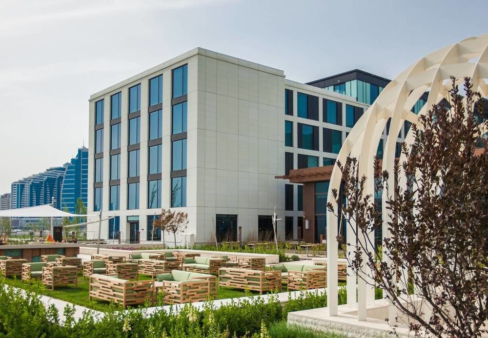 Baku Marriott Hotel Boulevard in BAKU