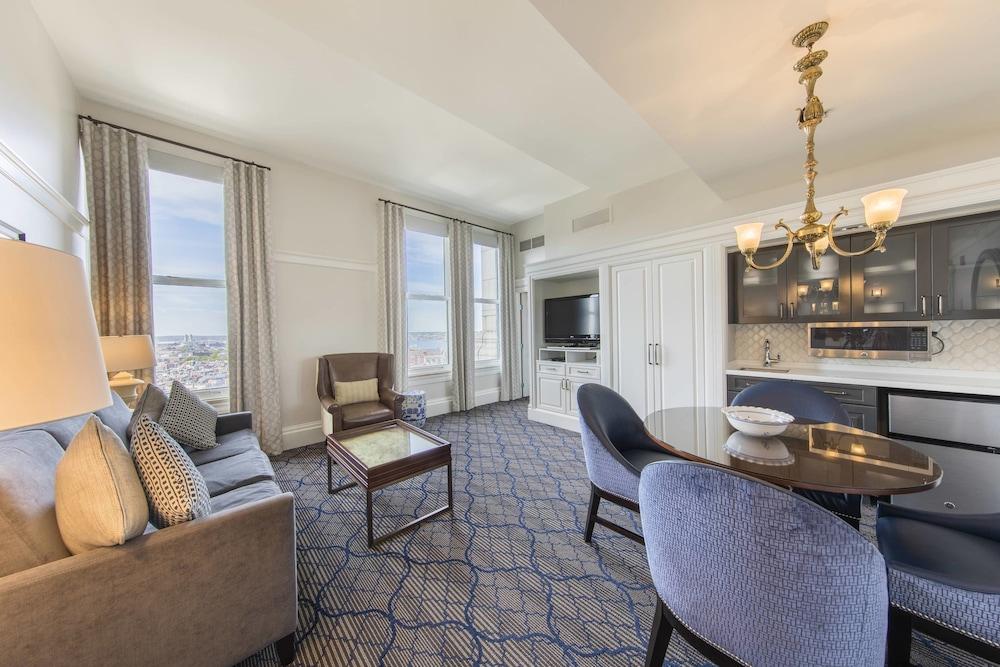 MARRIOTT VACATION CLUB PULSE AT CUSTOM HOUSE, BOSTON in Boston
