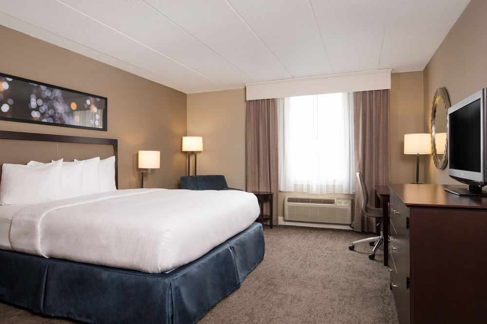 DoubleTree by Hilton Laurel in Laurel, Md