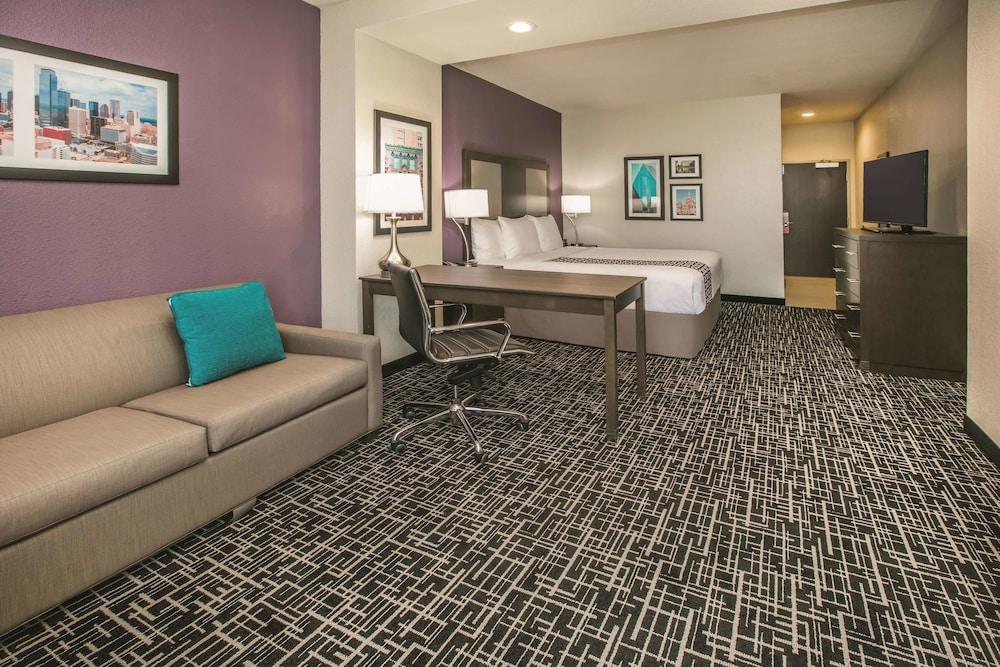 La Quinta Inn & Suites by Wyndham Dallas - Richardson in Richardson