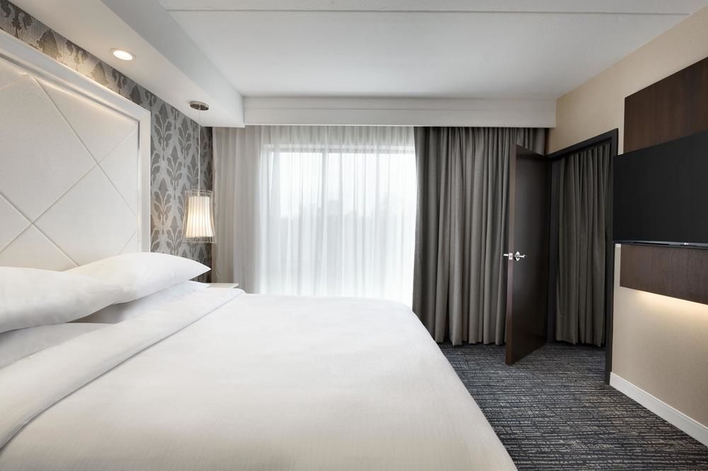 Embassy Suites by Hilton Atlanta NE Gwinnett Sugarloaf in Duluth, Ga