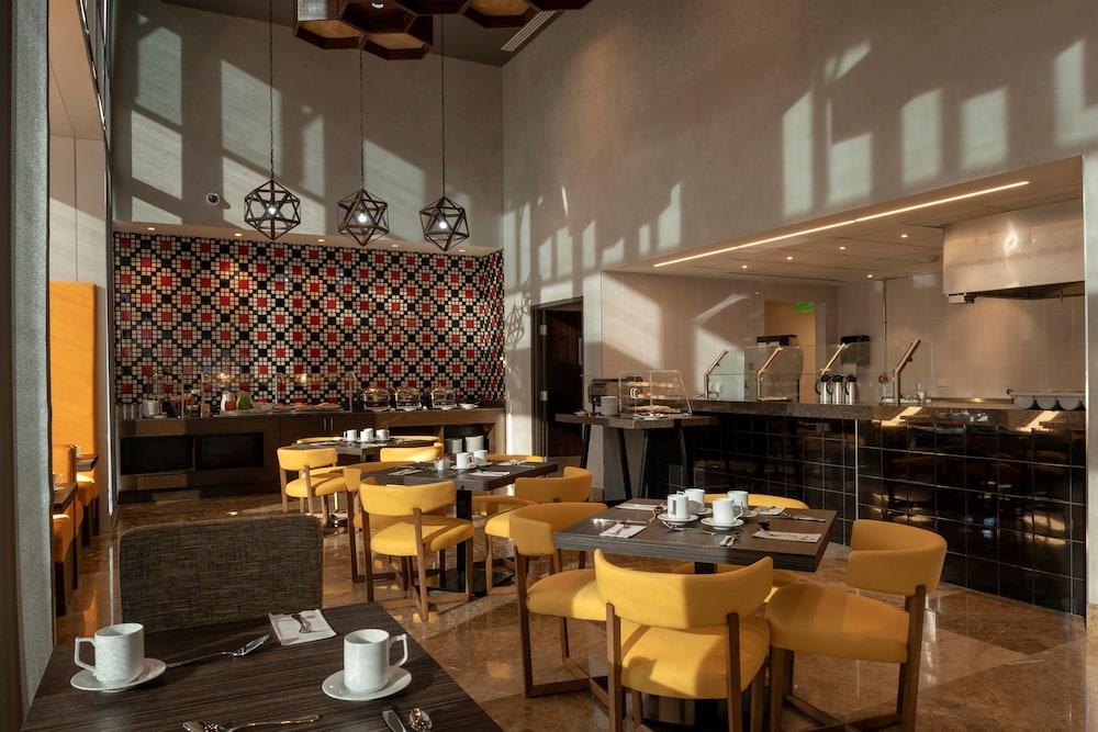 Hilton Garden Inn Chihuahua in Chihuahua