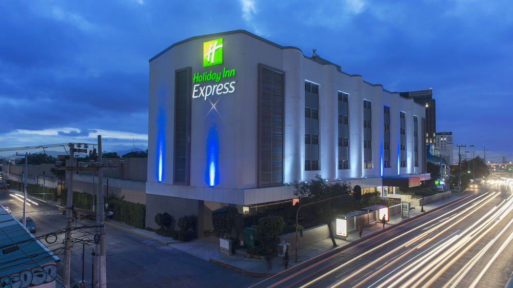 Holiday Inn Express Mexico - Toreo by IHG in Naucalpan