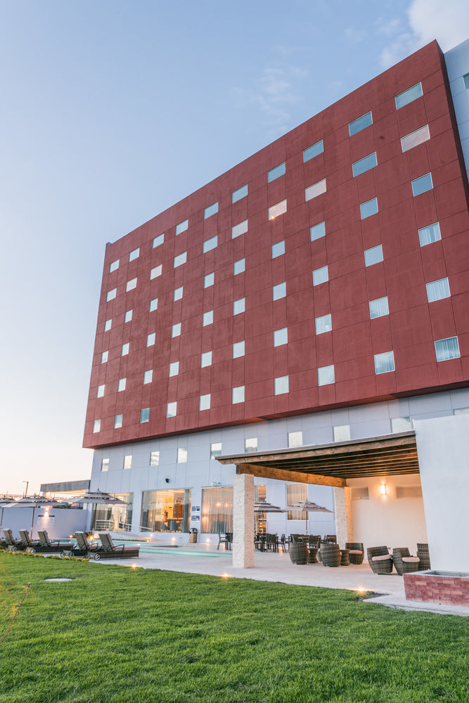Hampton Inn & Suites by Hilton Salamanca Bajio in Salamanca