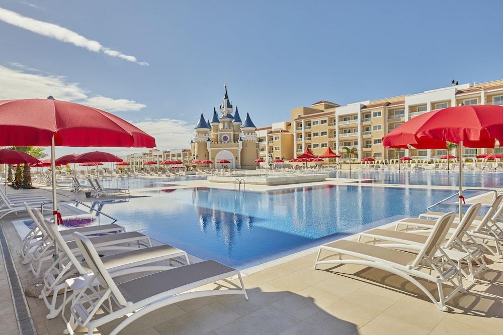 BAHIA PRINCIPE FANTASIA TENERIFE in SAN MIGUEL DE ABONA