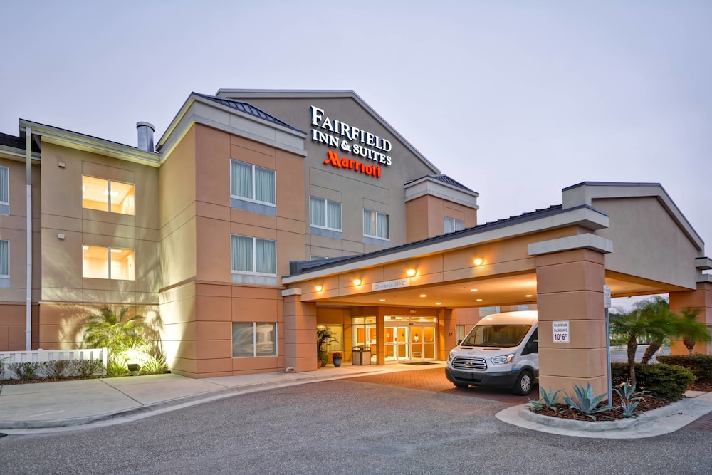 FAIRFIELD INN &AMP; SUITES MARRIOTT TAMPA EAST/CASINO in Tampa, Fl