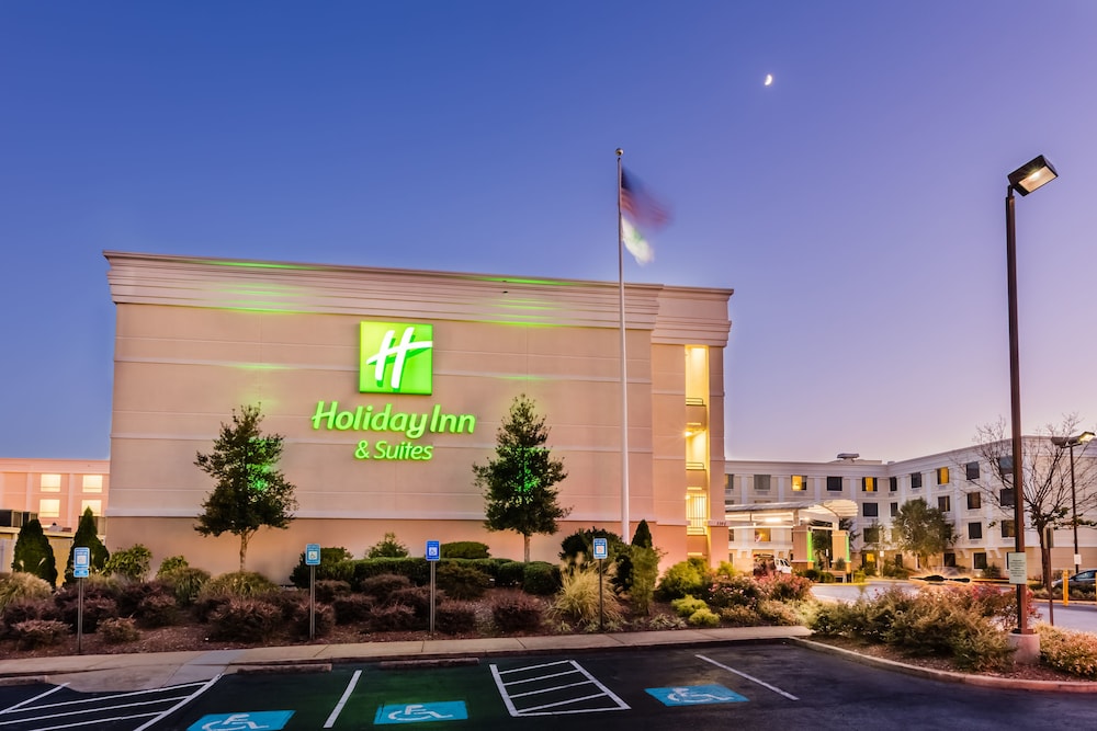 Holiday Inn Hotel & Suites Atlanta Airport-North in Atlanta,Ga