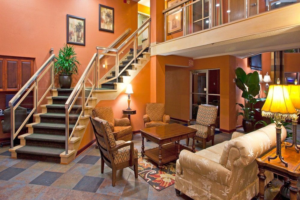 Holiday Inn Express Clearwater East - Icot Center in Clearwater, Fl