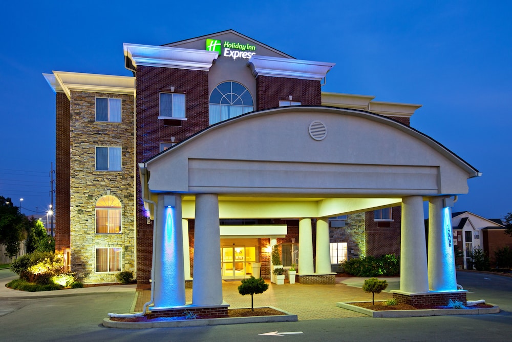 Holiday Inn Express Hotel & Suites Lexington-Downtown University By IHG in Lexington, Ky
