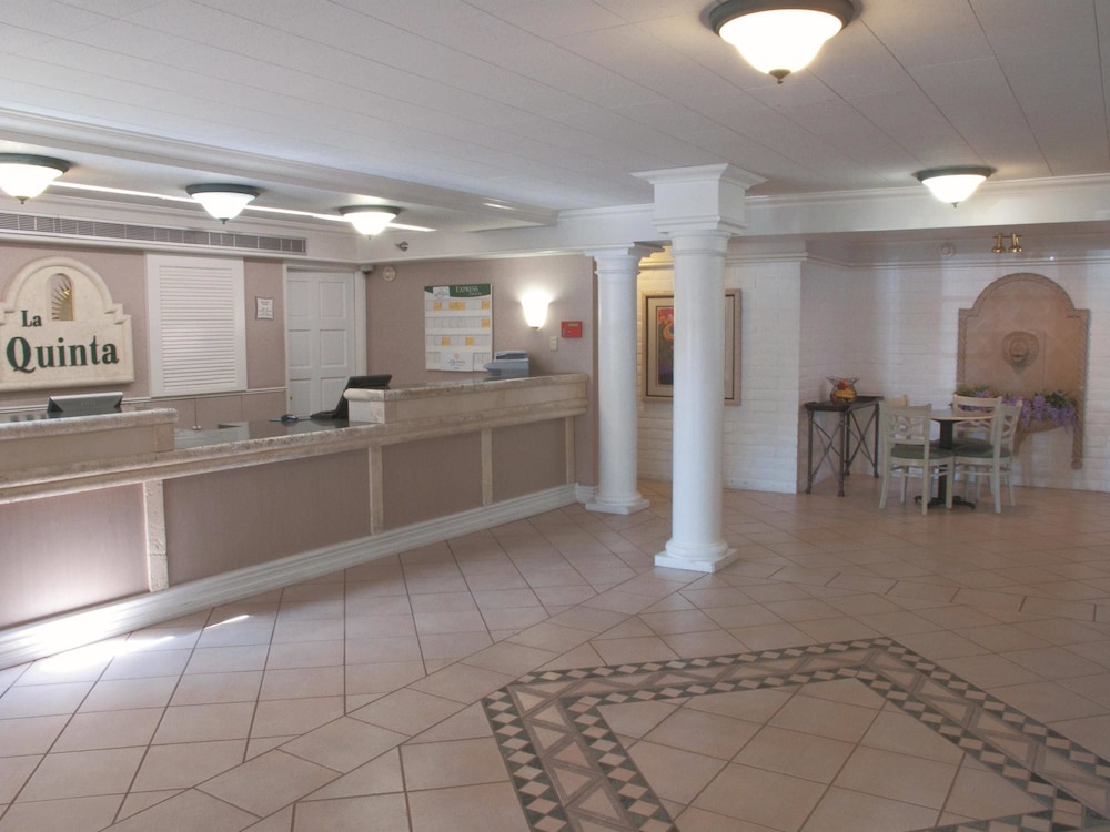 La Quinta Inn by Wyndham Bakersfield South in Bakersfield