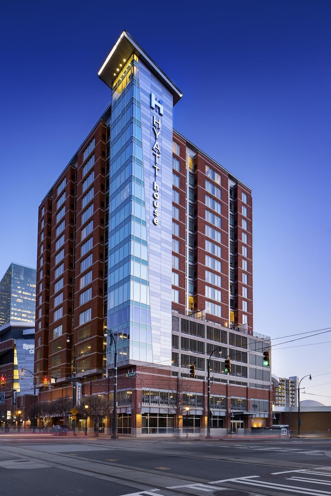 Hyatt House Charlotte Center City in Charlotte