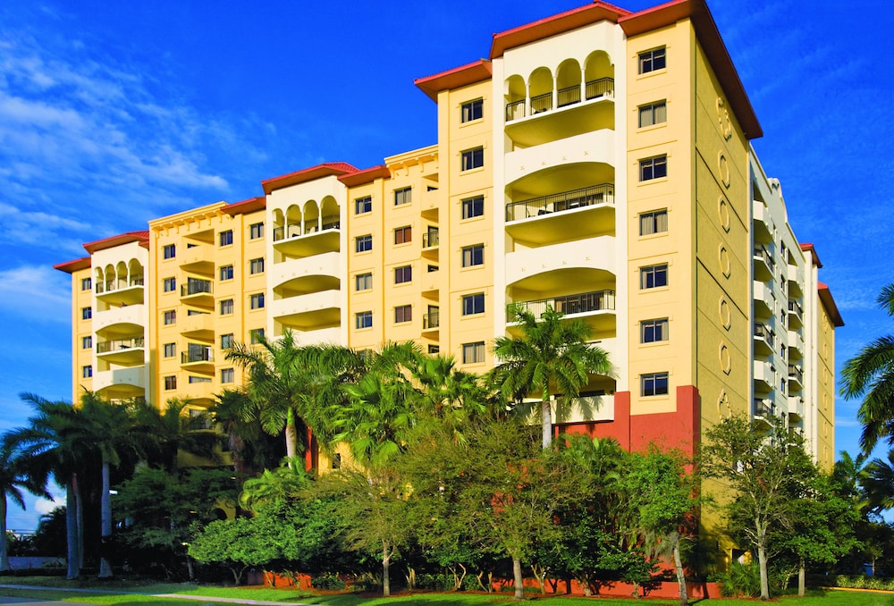 WYNDHAM OCEAN PALMS in Pompano Beach